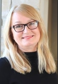 Career Center Director Mary Hatlen poses for a headshot. Photo Courtesy of Mary Hatlen.