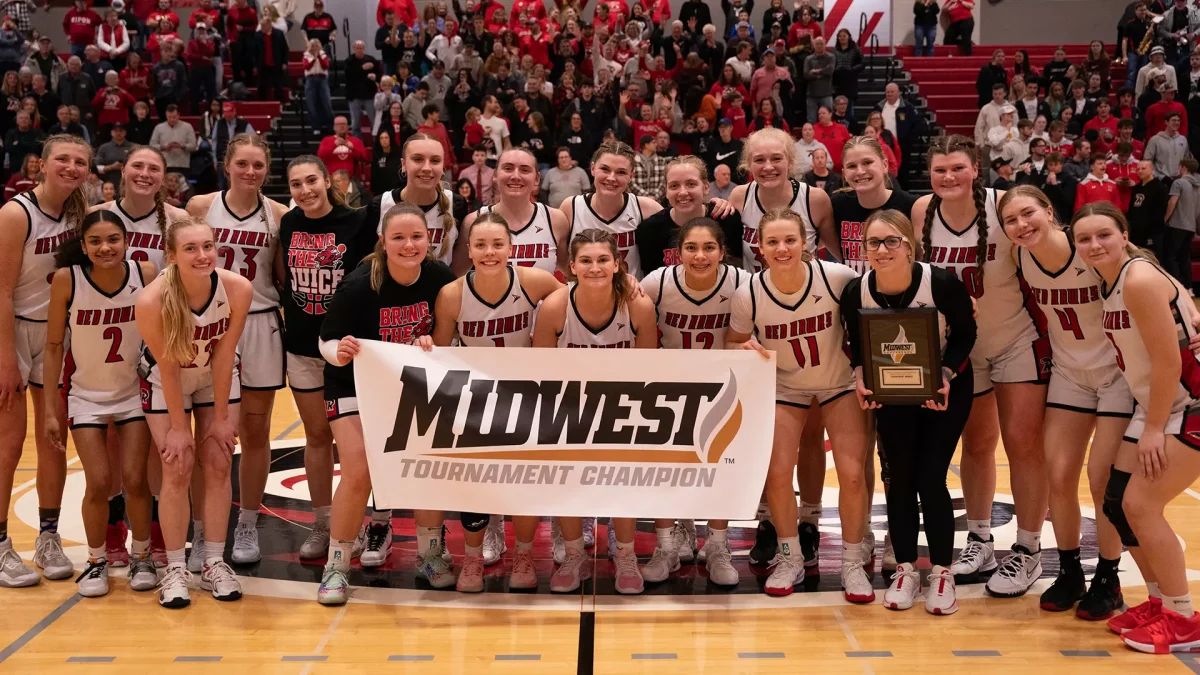 Creating a historic season is something that cannot be credited to just one person. “We prepare for each game similarly, including the pregame practice drills,” Busalacchi said. “Our emphasis defensively in regards to what we are guarding screen wise changes game to game but almost everything else remains the same with our preparation each game.”